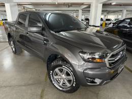 FORD - RANGER - 2021/2022 - Cinza - R$ 162.000,00