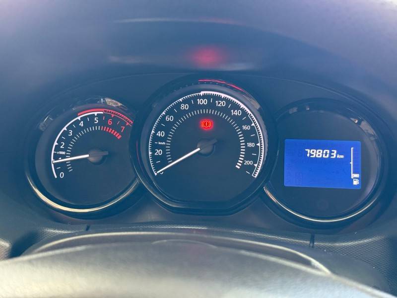 RENAULT - DUSTER - 2015/2016 - Prata - R$ 61.000,00