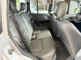 MITSUBISHI - PAJERO TR4 - 2010/2010 - Prata - R$ 59.900,00