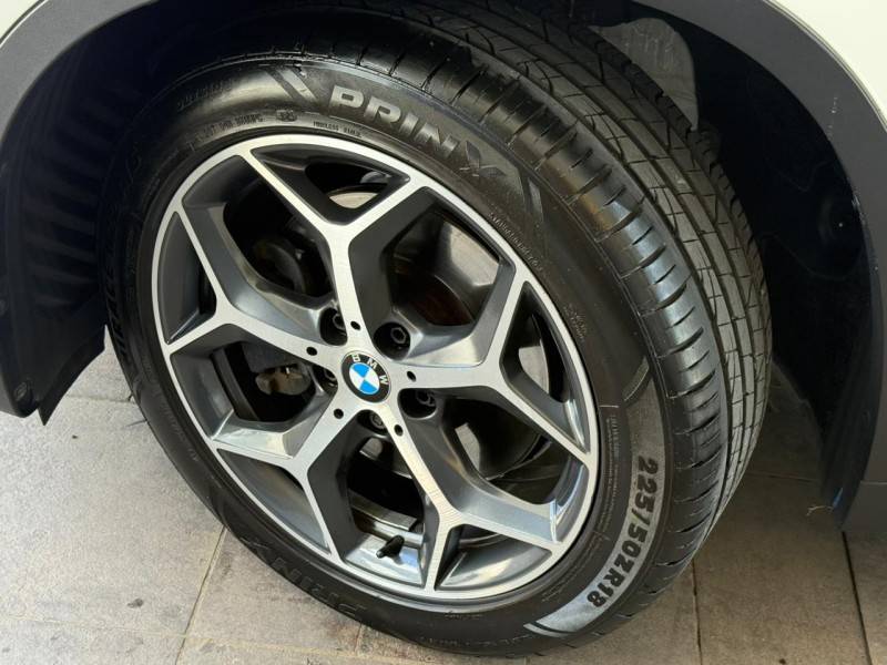 BMW - X1 - 2017/2018 - Branca - R$ 133.900,00