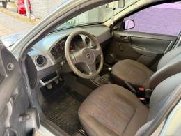 CHEVROLET - CELTA - 2007/2008 - Prata - R$ 18.000,00