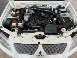 MITSUBISHI - PAJERO TR4 - 2013/2013 - Branca - R$ 58.900,00