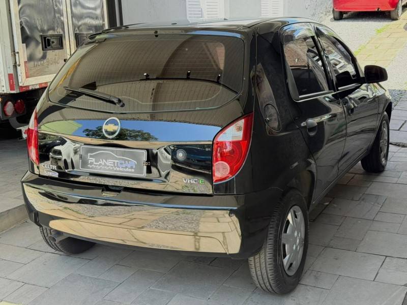 CHEVROLET - CELTA - 2009/2010 - Preta - R$ 28.900,00