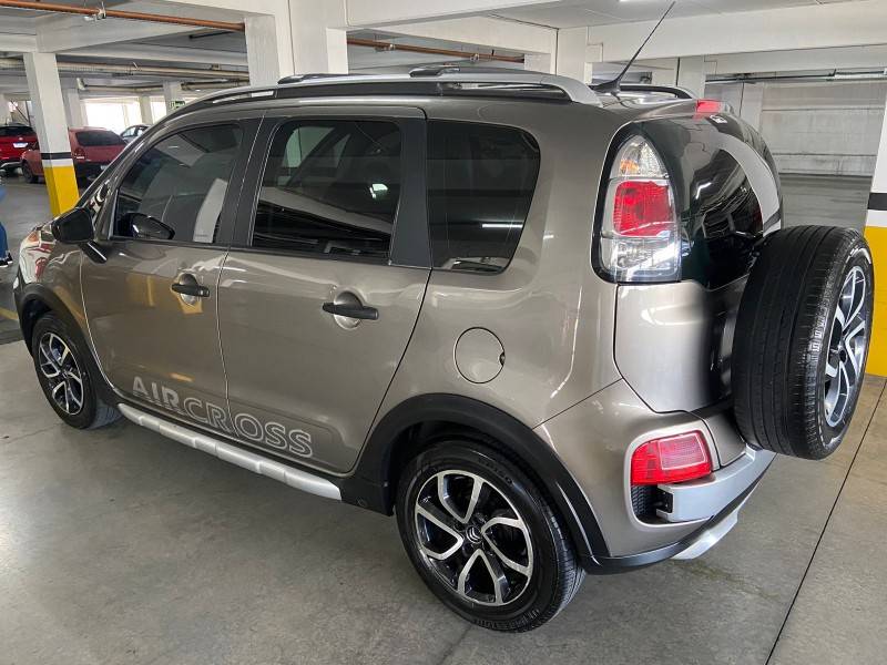 CITROËN - AIRCROSS - 2011/2012 - Cinza - R$ 37.900,00