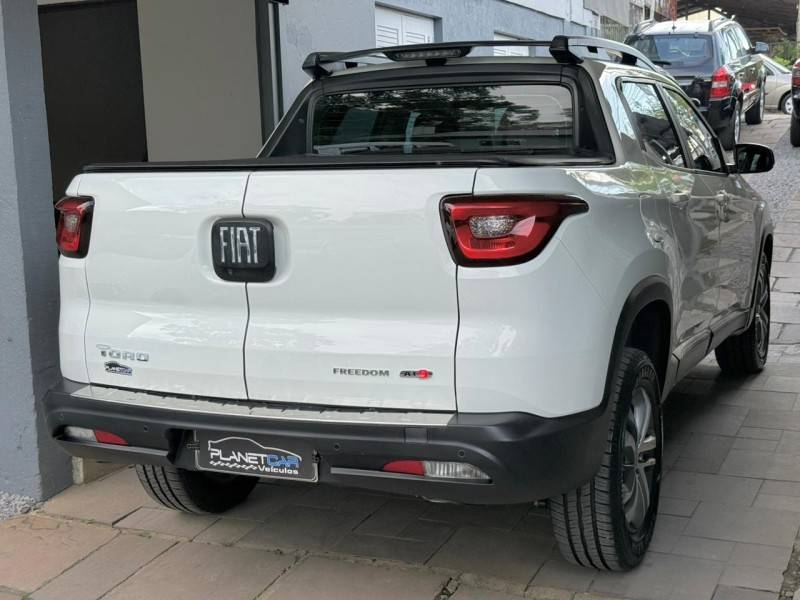 FIAT - TORO - 2019/2019 - Branca - R$ 99.900,00