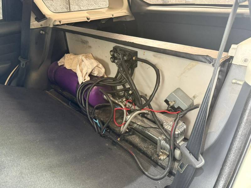 FIAT - PALIO - 2005/2006 - Branca - R$ 19.900,00