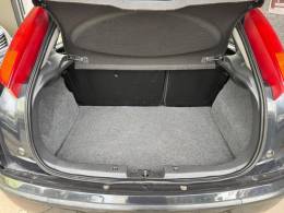 FORD - FOCUS - 2008/2009 - Preta - R$ 27.500,00