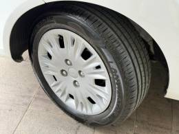 FORD - FIESTA - 2015/2015 - Branca - R$ 43.900,00