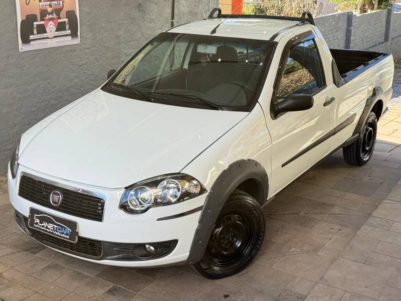 FIAT - STRADA - 2009/2009 - Branca - R$ 35.000,00