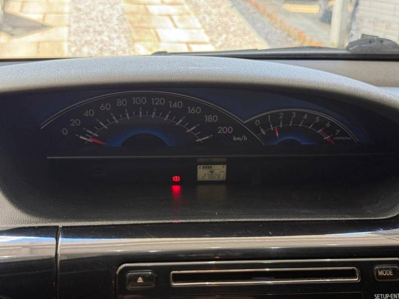 TOYOTA - ETIOS - 2014/2014 - Prata - R$ 40.000,00