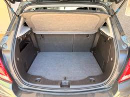 CHEVROLET - TRACKER - 2018/2018 - Cinza - R$ 89.900,00