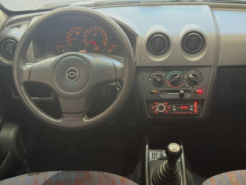 CHEVROLET - CELTA - 2009/2010 - Preta - R$ 28.900,00