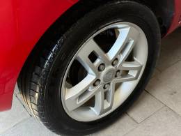 KIA MOTORS - SOUL - 2009/2010 - Vermelha - R$ 39.500,00