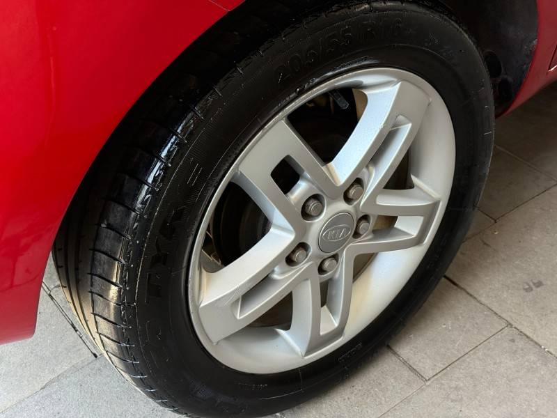 KIA MOTORS - SOUL - 2009/2010 - Vermelha - R$ 39.500,00